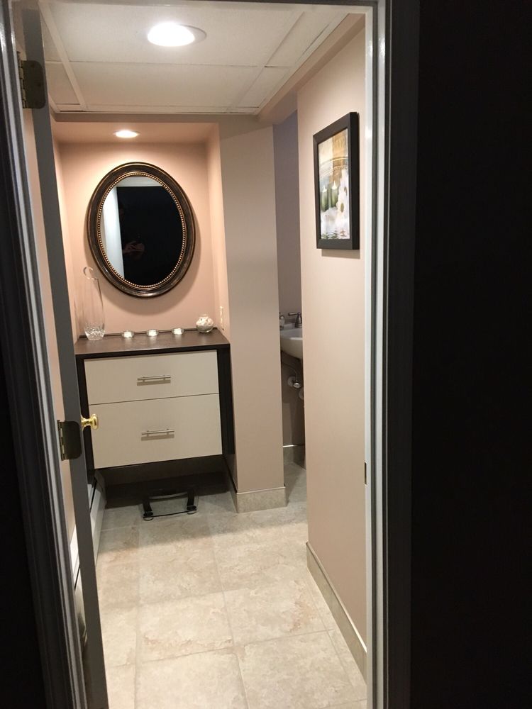 image of business Dichiaro Custom Painting