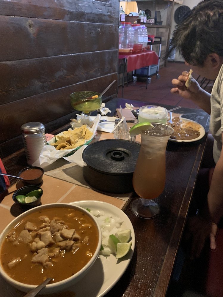 Las Cazuelas
