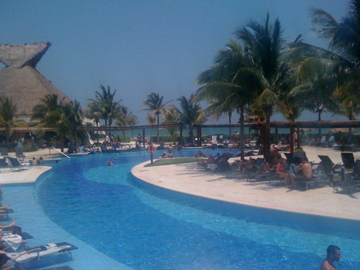 Blue Bay Grand Esmeralda