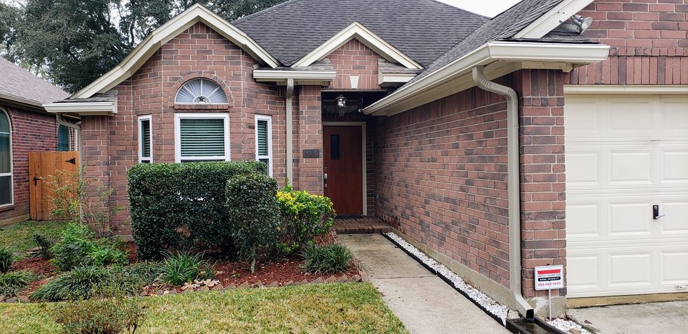 Aqua-Tech Gutters