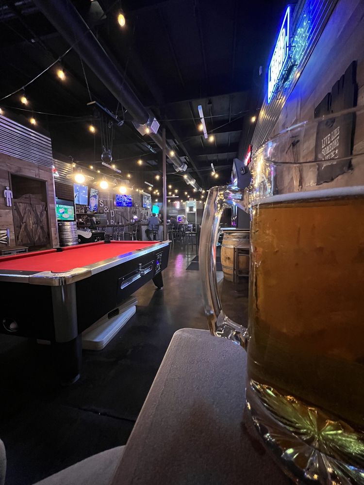Walnut Room Saloon