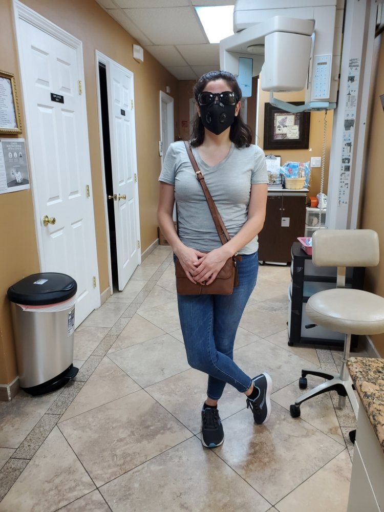 image of business Elizabeth Garcia, DDS