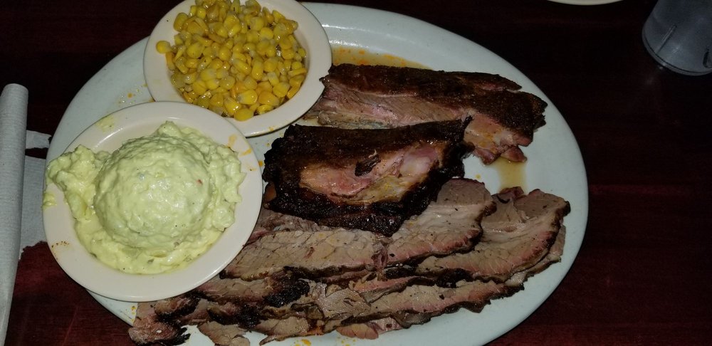Straight Off The Road BBQ