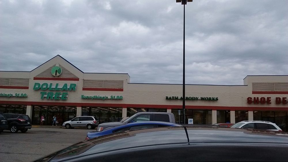 Cascade Crossing Shopping Center Shopping Centers 4516 Interstate