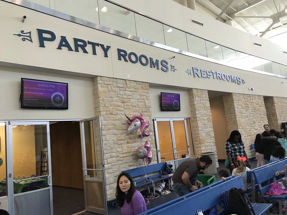 Ice Skate USA 32 Photos & 15 Reviews Skating Rinks 303 Memorial