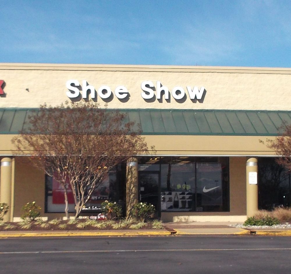 Shoe Show Shoe Stores 745 Dominion Sq Shopping Ctr, Culpeper, VA