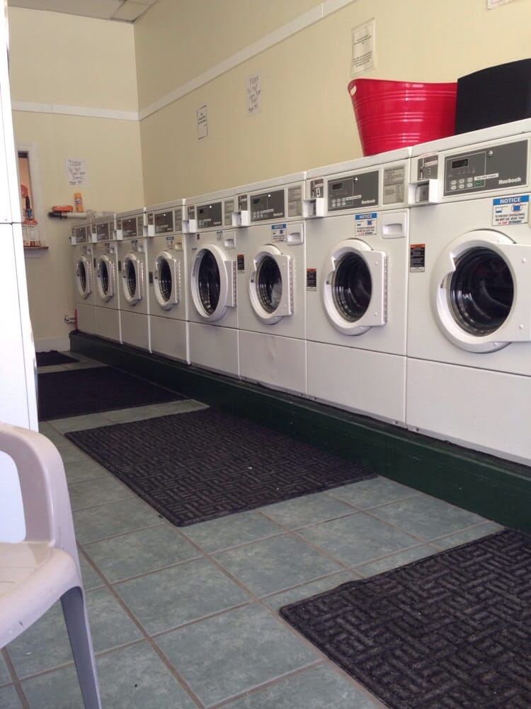 This is basically every washer in the place. Dryers are on the left. Yelp