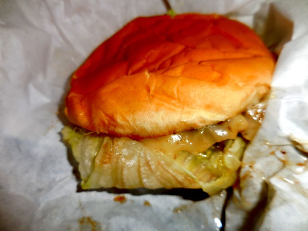 Bartels Giant Burger