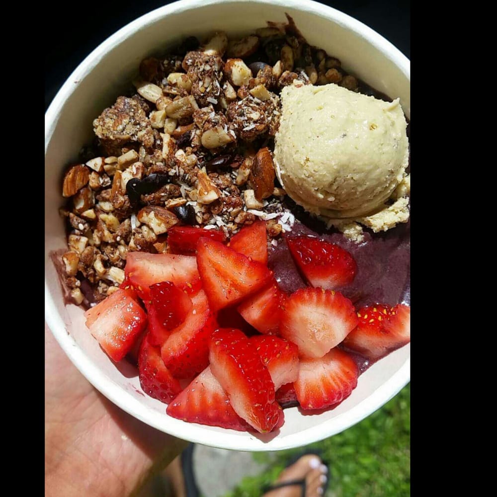 Truce 82 Photos & 66 Reviews Juice Bars & Smoothies 1428 W 32nd St, Uptown, Minneapolis