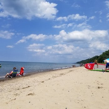 Rocky Gap Beach 17 Photos Beaches 1078 1180 Rd Photo Of Rocky Gap Beach Benton Harbor Mi United States