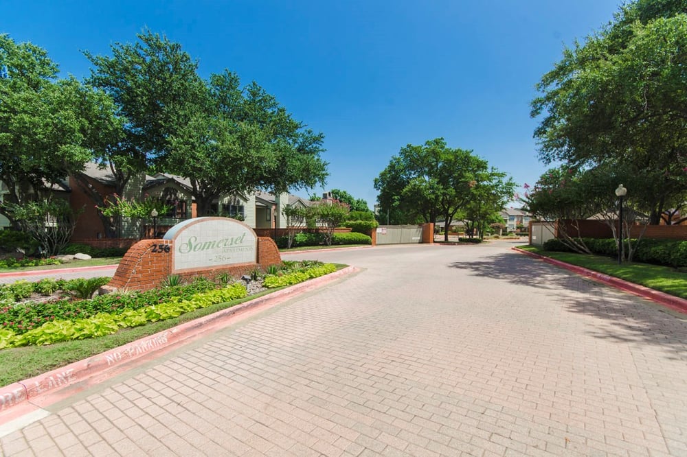 Somerset 20 Photos Apartments 256 E Corporate Dr, Lewisville, TX Phone Number Yelp