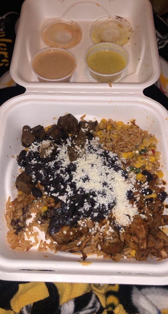 On The Fly Food Hall