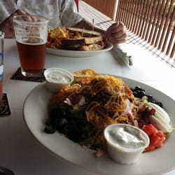 Madrona Links Restaurant Restaurants 3604 22nd Ave Nw Gig Photo Of Madrona Links Restaurant Gig Harbor Wa United States Chef Salad