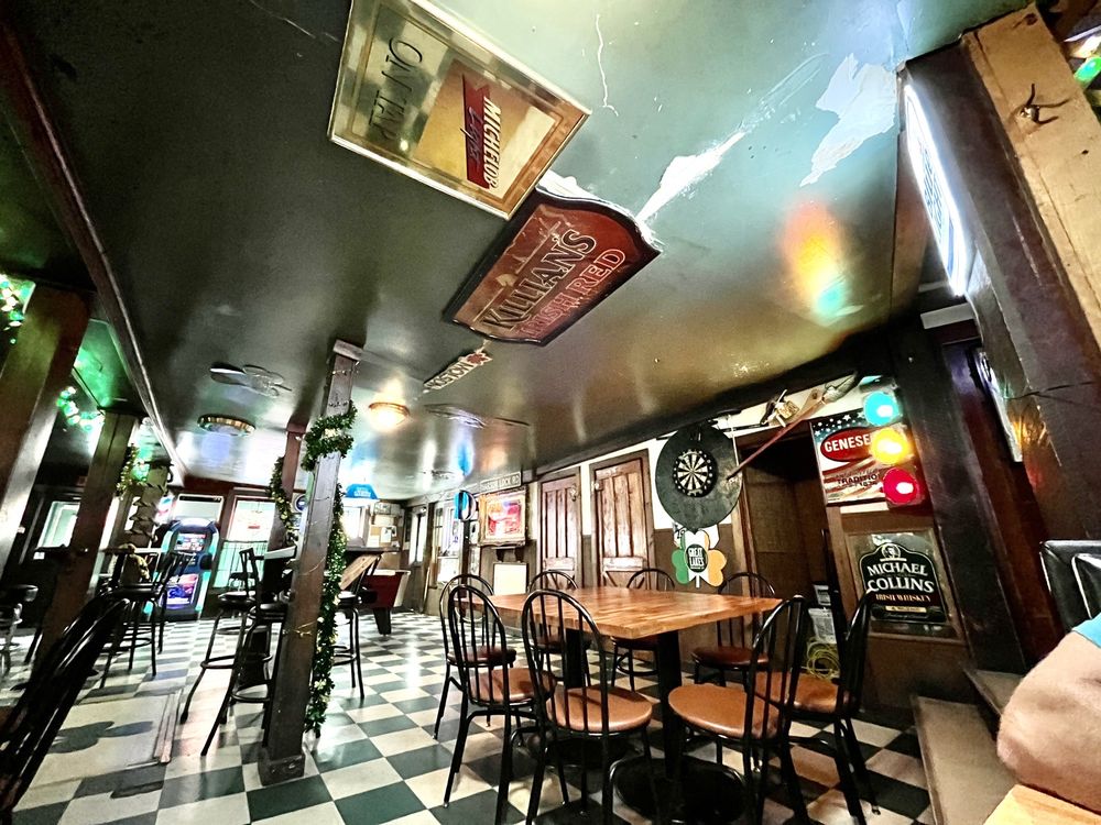 Jim's Irish Harbor Pub & Restaurant