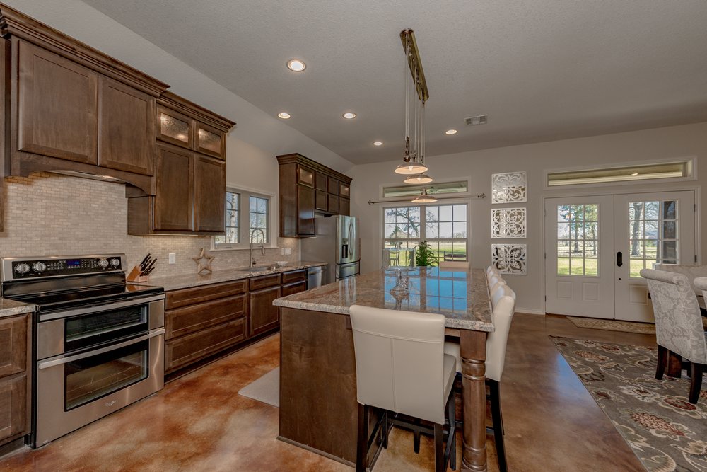 LaFollette Custom Homes