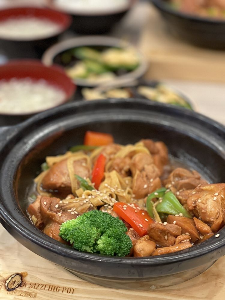 Ikka Sizzling Pot