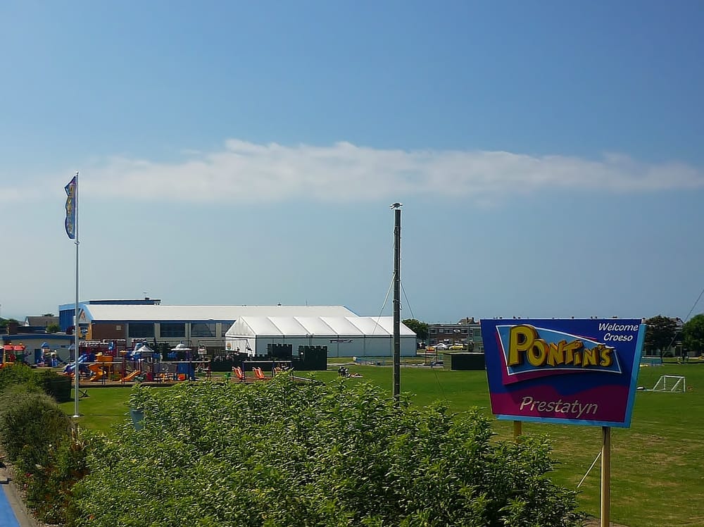 Pontins Prestatyn Sands 12 Reviews Campgrounds Prestatyn Sands