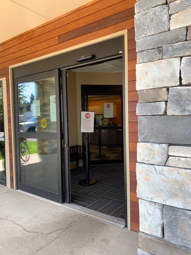 image of business Silver Falls Dermatology