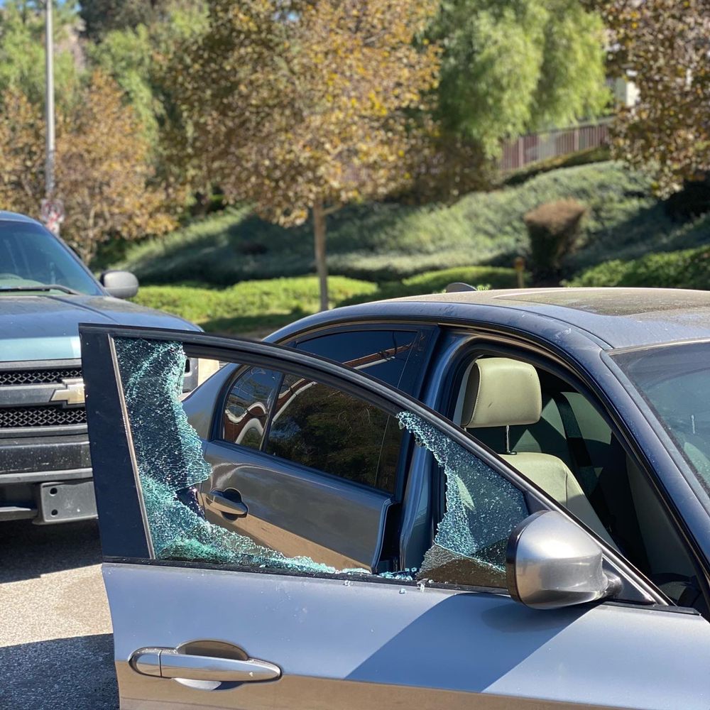 In The Clear Auto Glass 