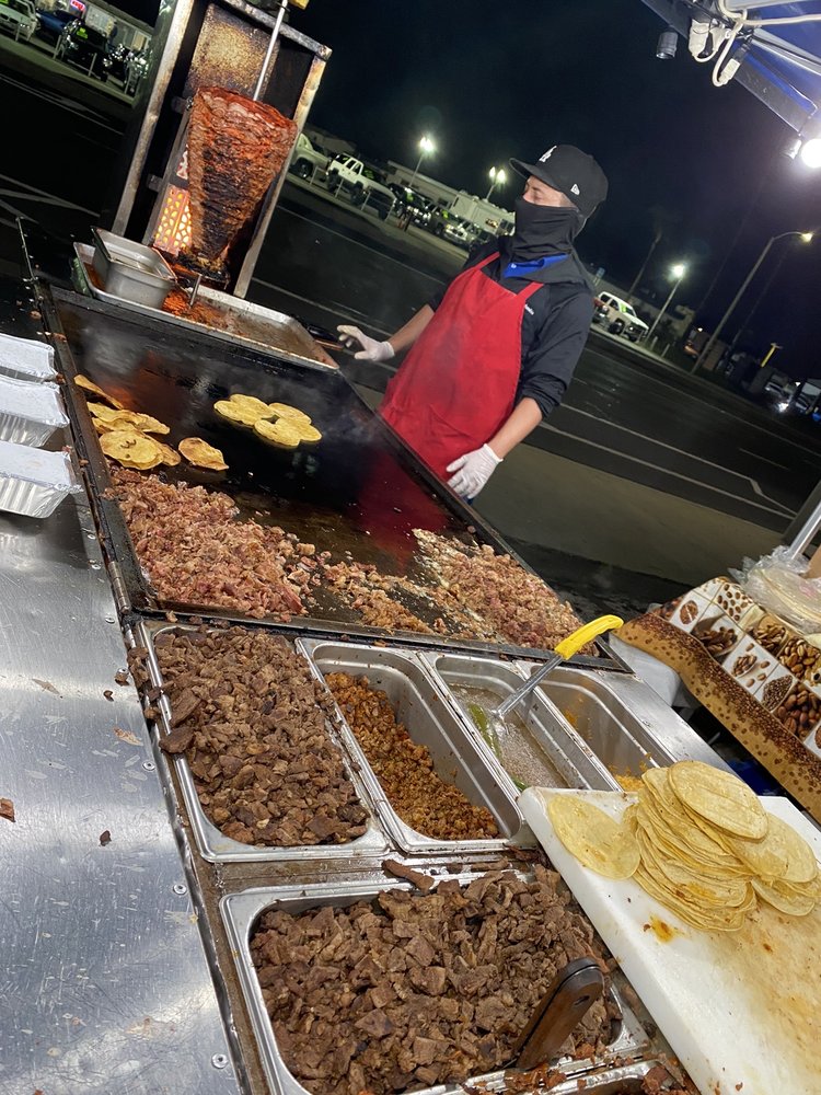 Santa Ana Bravo's Tacos