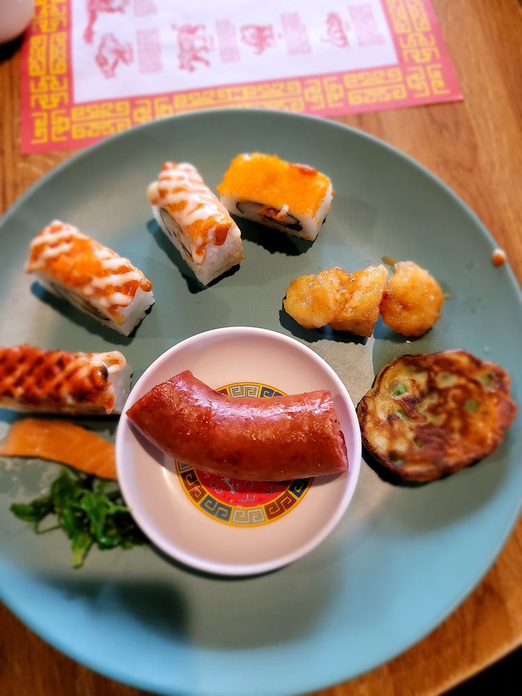 Royal Dragon Restaurant