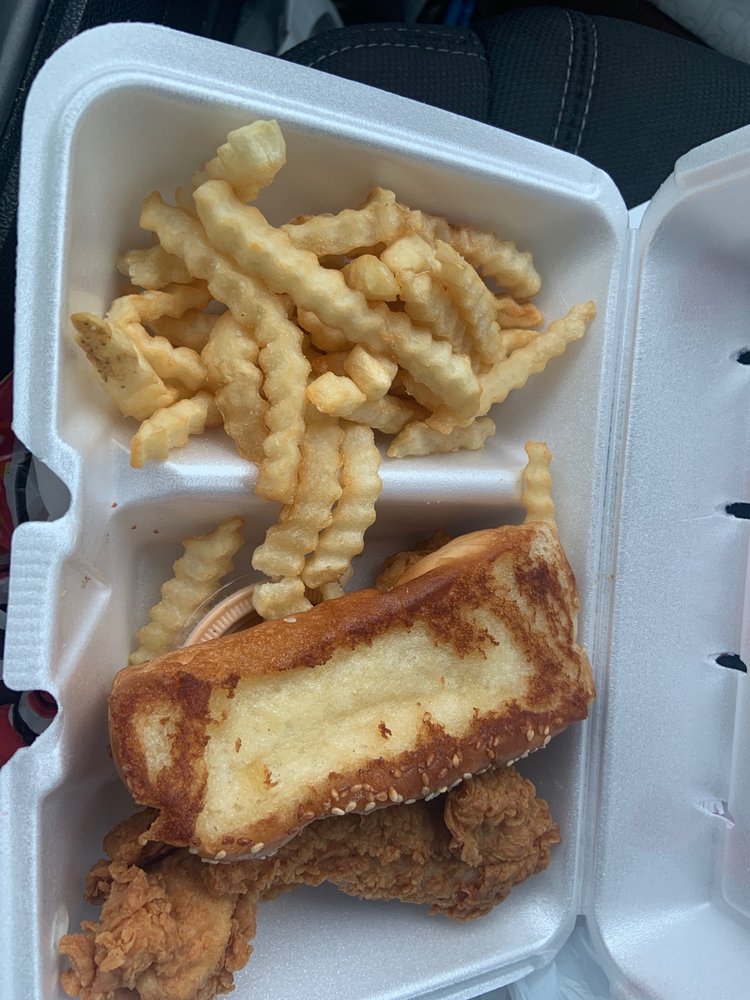 Raising Cane's Chicken Fingers Raising Cane's Chicken Fingers