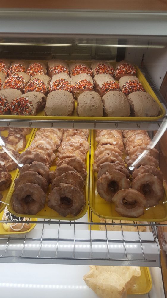 Roger’s Bakery CLOSED Doughnuts 7235 W 3500th S, Magna, UT