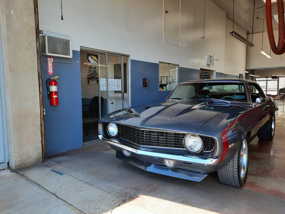 Jo's Garage