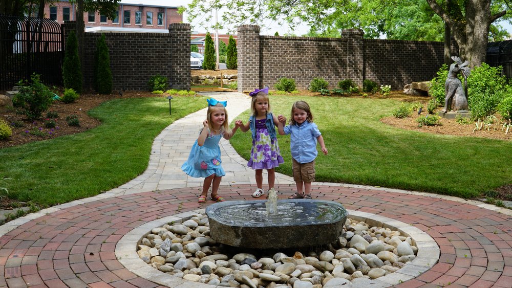 Gaston Low-Cost Spay/Neuter Clinic