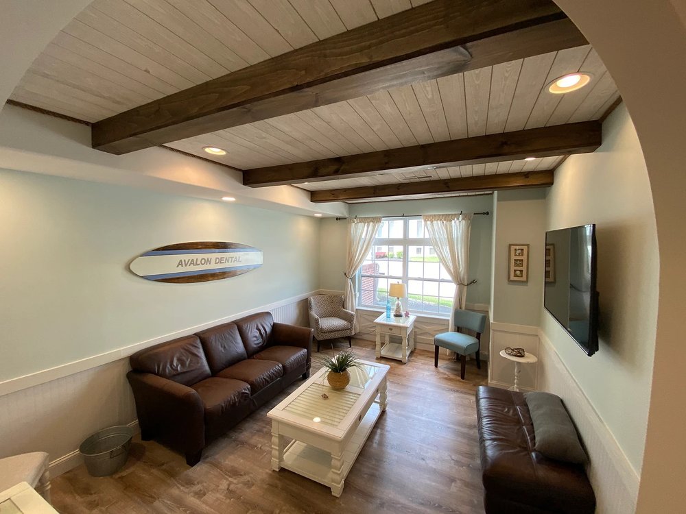 image of business Avalon Dental - Newport