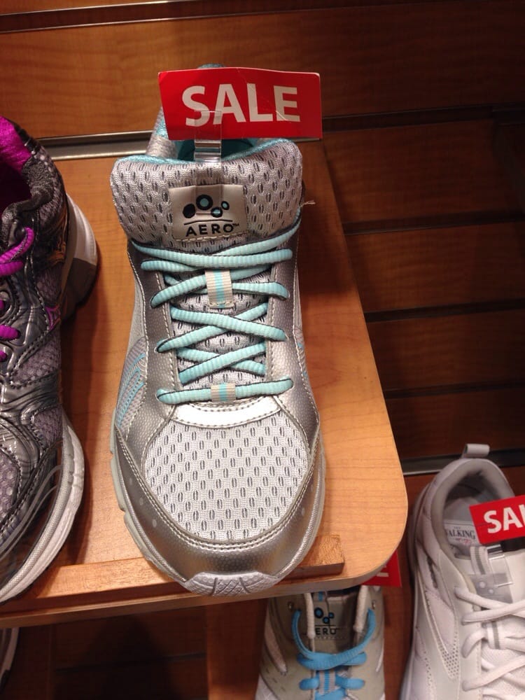 The Walking Company Shoe Stores 3101 M St NW,