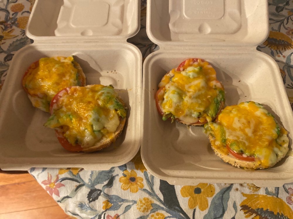 Memo’s Golden Bagels