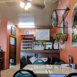 Pastas To 109 Photos 179 Reviews Italian 310 H St Photo Of Pastas To Modesto Ca United States Kitchen Entrance