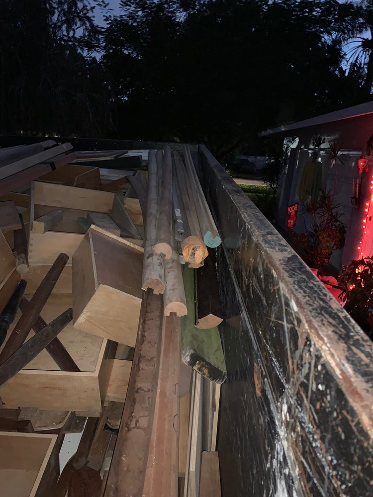 Smiley's Dumpster Rental & Junk Removal