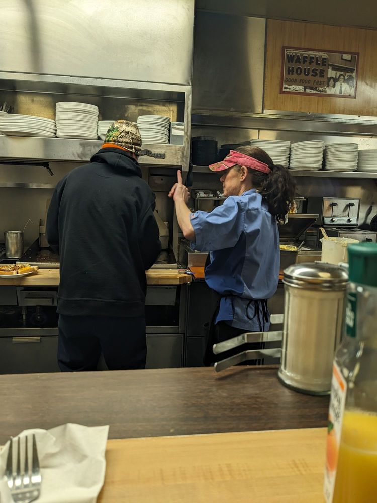 Waffle House - Hillsborough