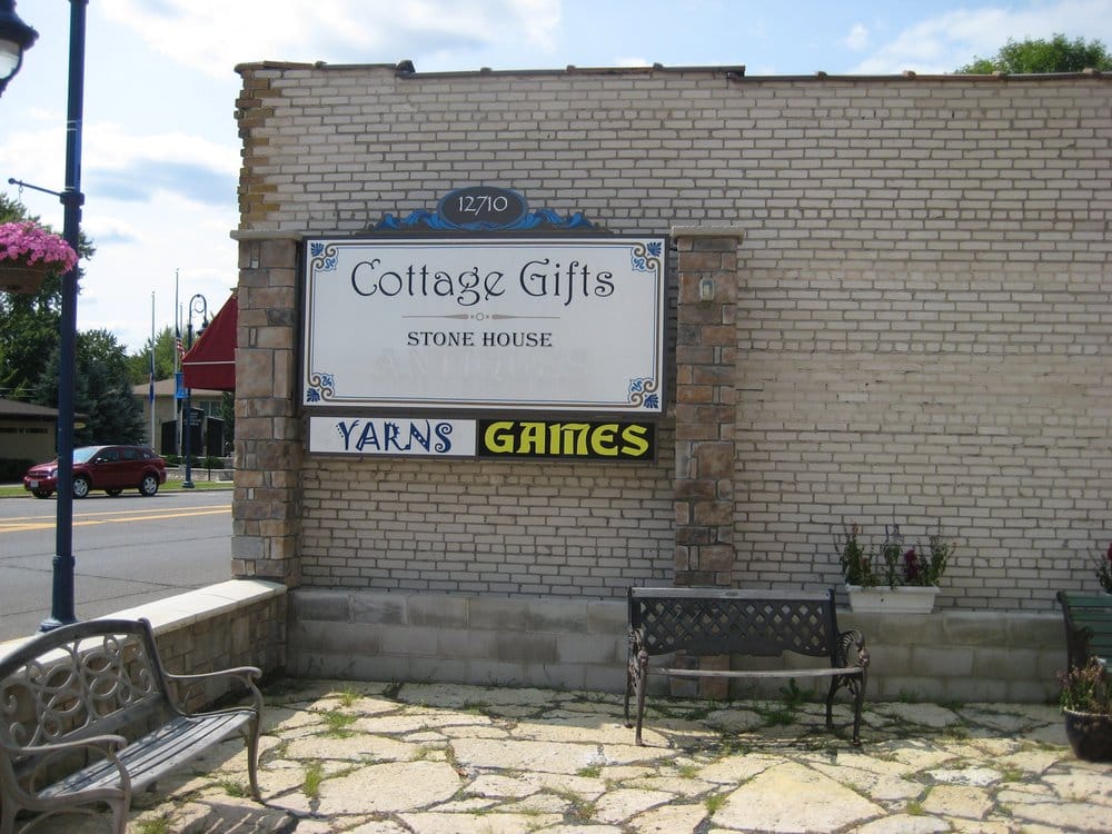 Cottage Gifts Knitting Supplies 12760 Lake Blvd, Lindstrom, MN