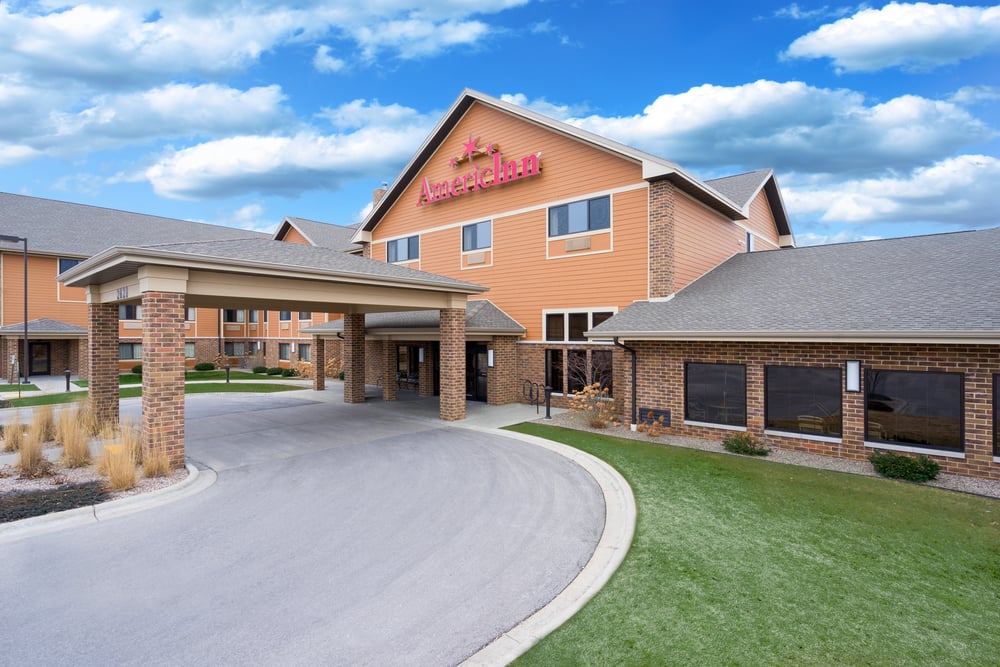 AmericInn by Wyndham Green Bay East 15 Photos Hotels 2628 Manitowoc Road, Green Bay, WI