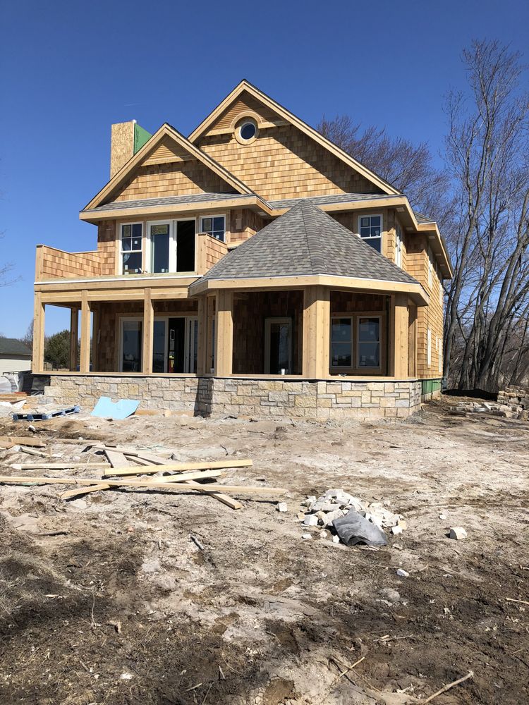 image of business Associated Sennott Contractors
