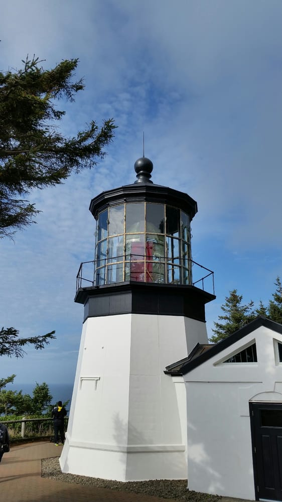 Cape Meares Lighthouse 166 Photos & 37 Reviews Landmarks