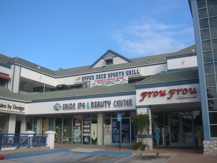 Paulie’s Upper Deck Sports Grill CLOSED Restaurants 409 N Pacific