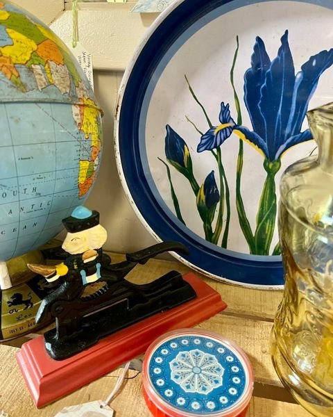 Grace's Gifts And Thrifts