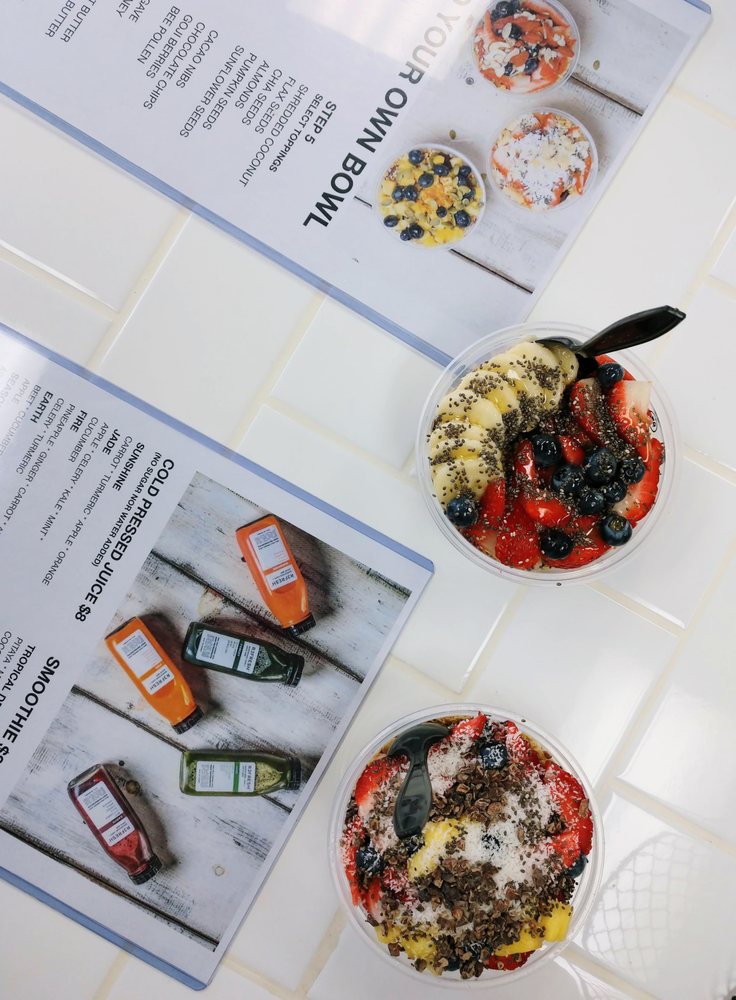 R3Fresh Juice Bar & Superfood Cafe R3Fresh Juice Bar & Superfood Cafe