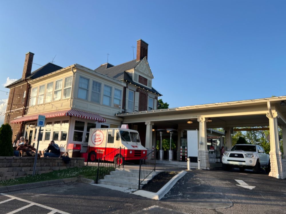 Cruze Farm Ice Cream- East Knoxville