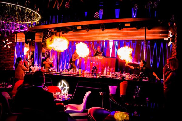 Entertainment Dining Bar Kujira 38 Photos Hookah Bars 歌舞伎町2 23 1 区役所通り Shinjuku 東京都 Japan Restaurant Reviews Phone Number Yelp