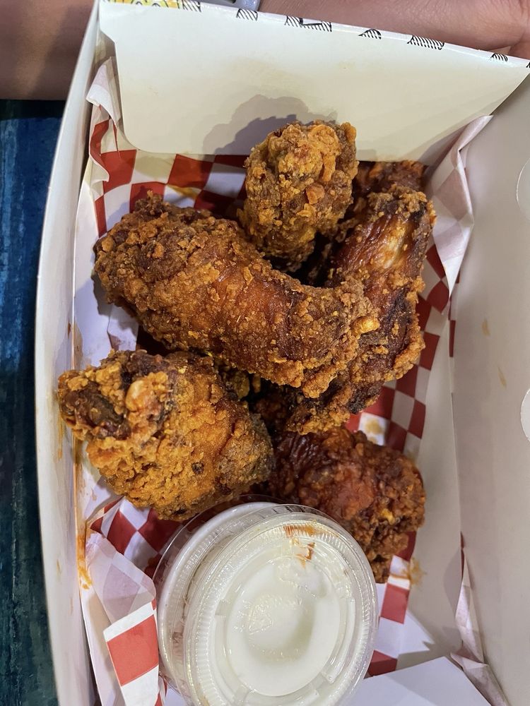 Hangry Joe's Cocoa Beach Hot Chicken & Wings