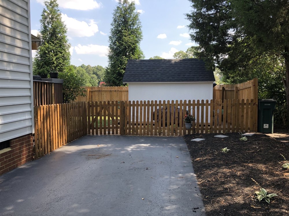 image of business Fence Scapes