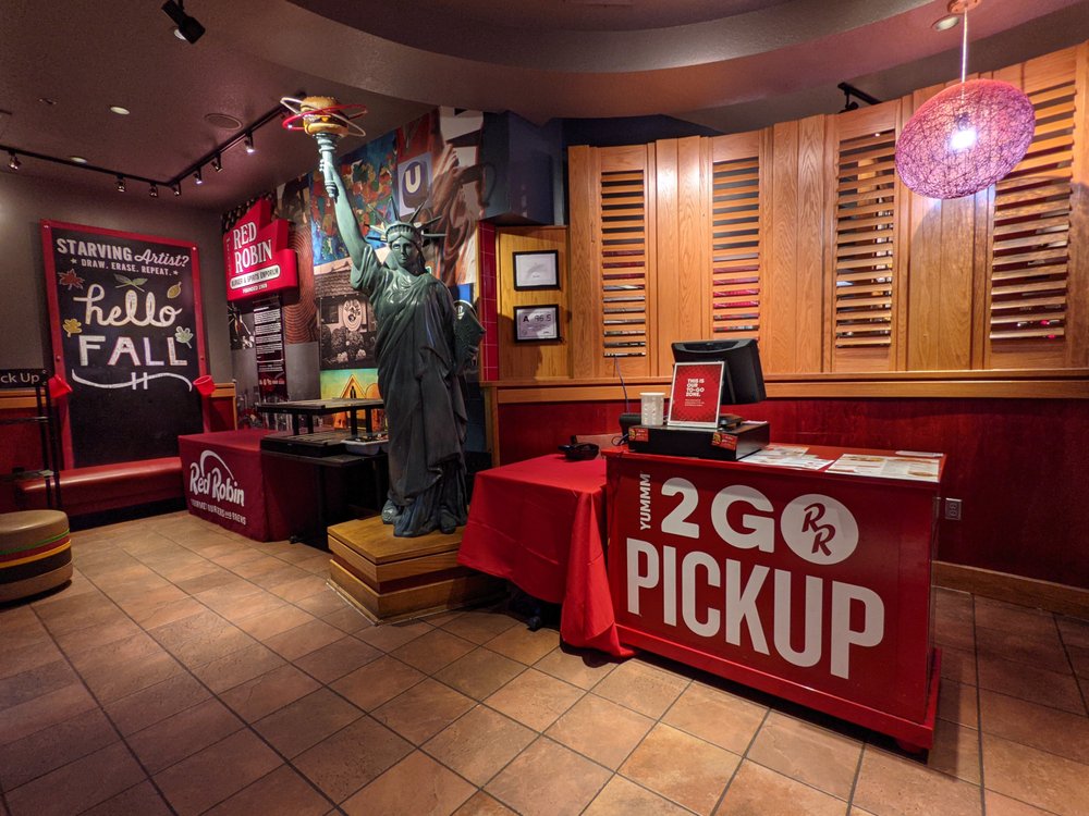 Red Robin Gourmet Burgers and Brews