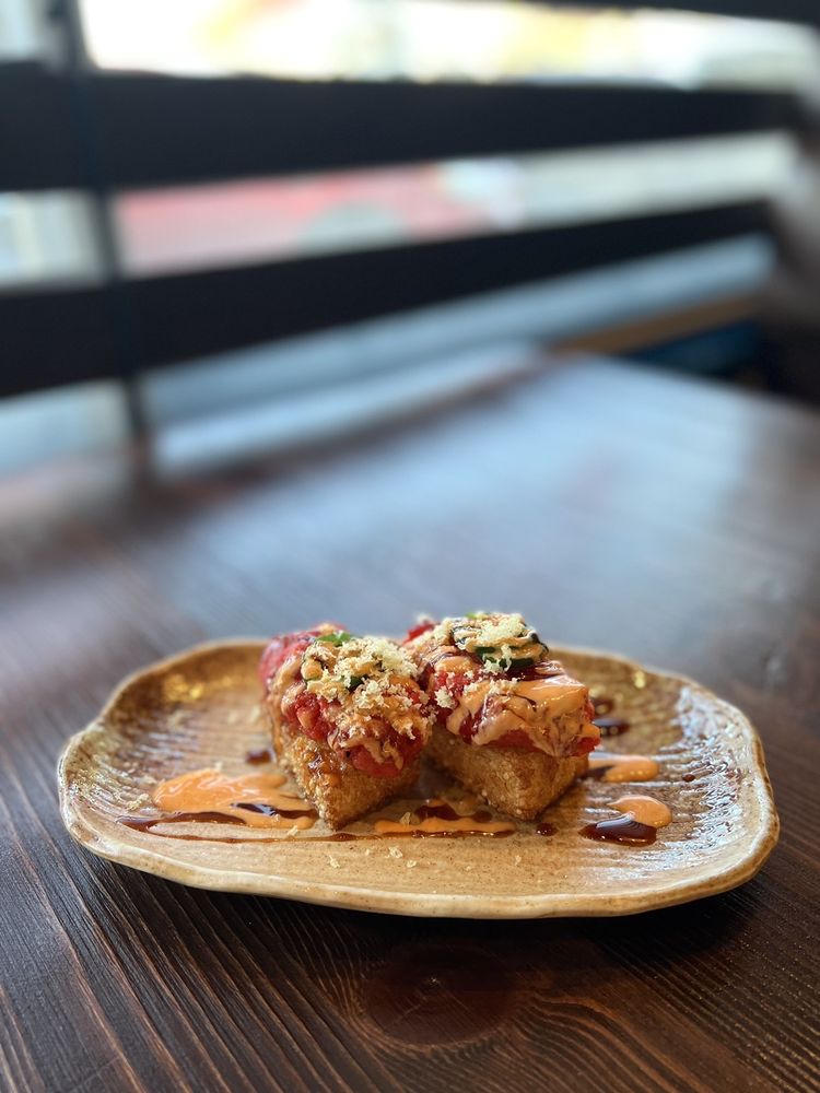 Yanagi Sushi & Grill