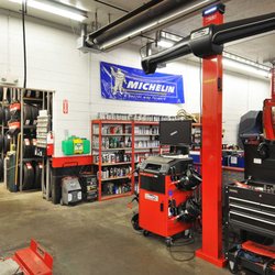 Aaa Car Care Plus Reynoldsburg Tires 6971 E Broad St Columbus Photo Of Aaa Car Care Plus Reynoldsburg Columbus Oh United States