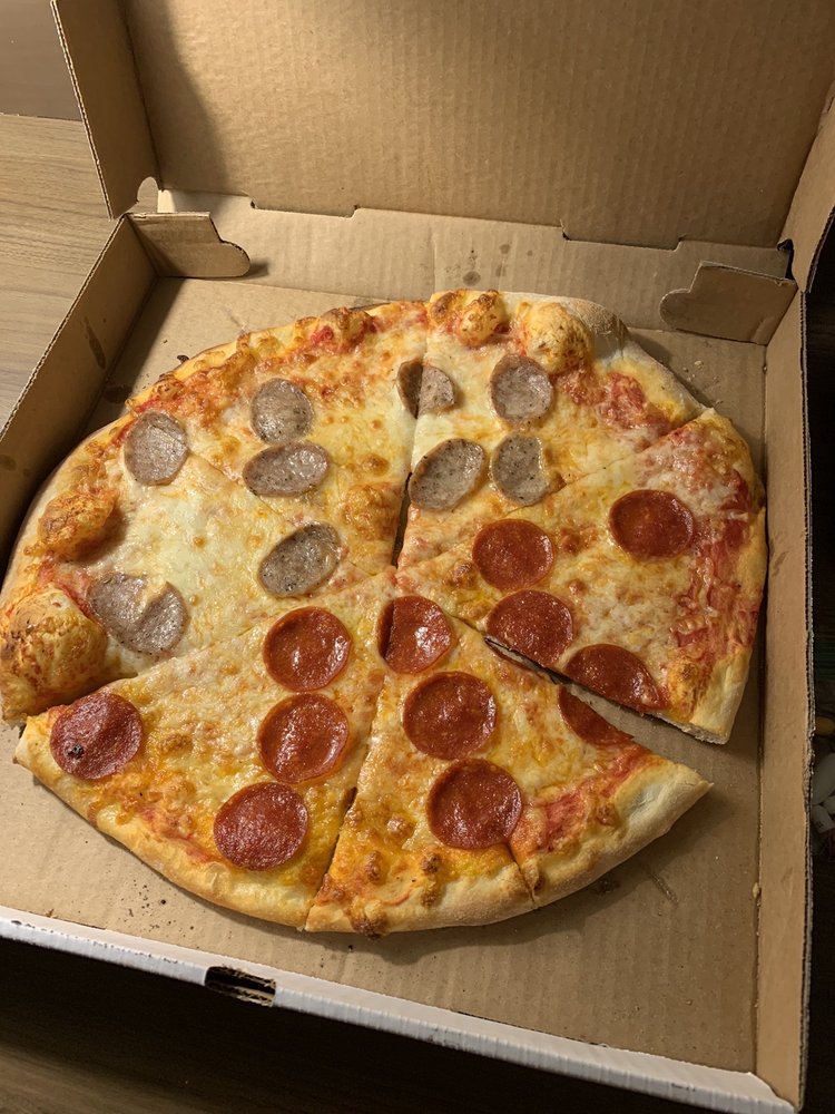 Jordana's Pizzeria and Ristorante